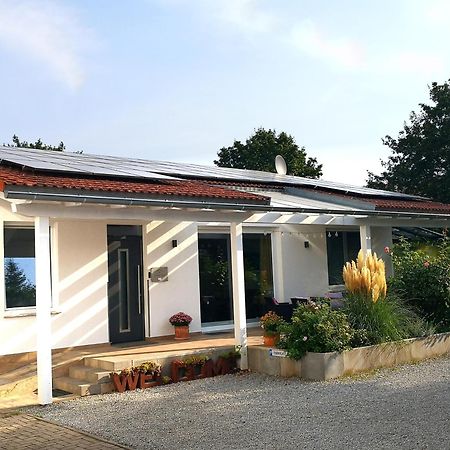 Auszeit Erfurt - Stilvoller Bungalow Mit Parkplatz - Zentrumsnah Exterior foto