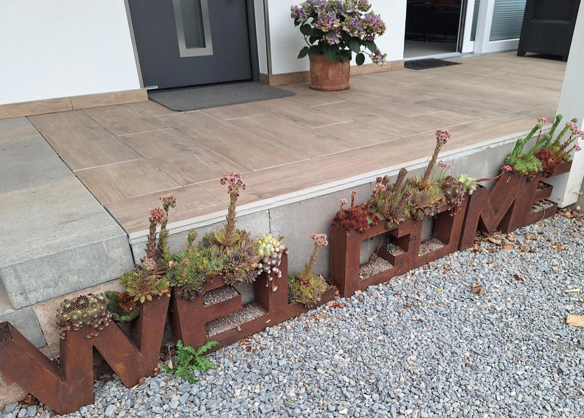 Auszeit Erfurt - Stilvoller Bungalow Mit Parkplatz - Zentrumsnah Exterior foto
