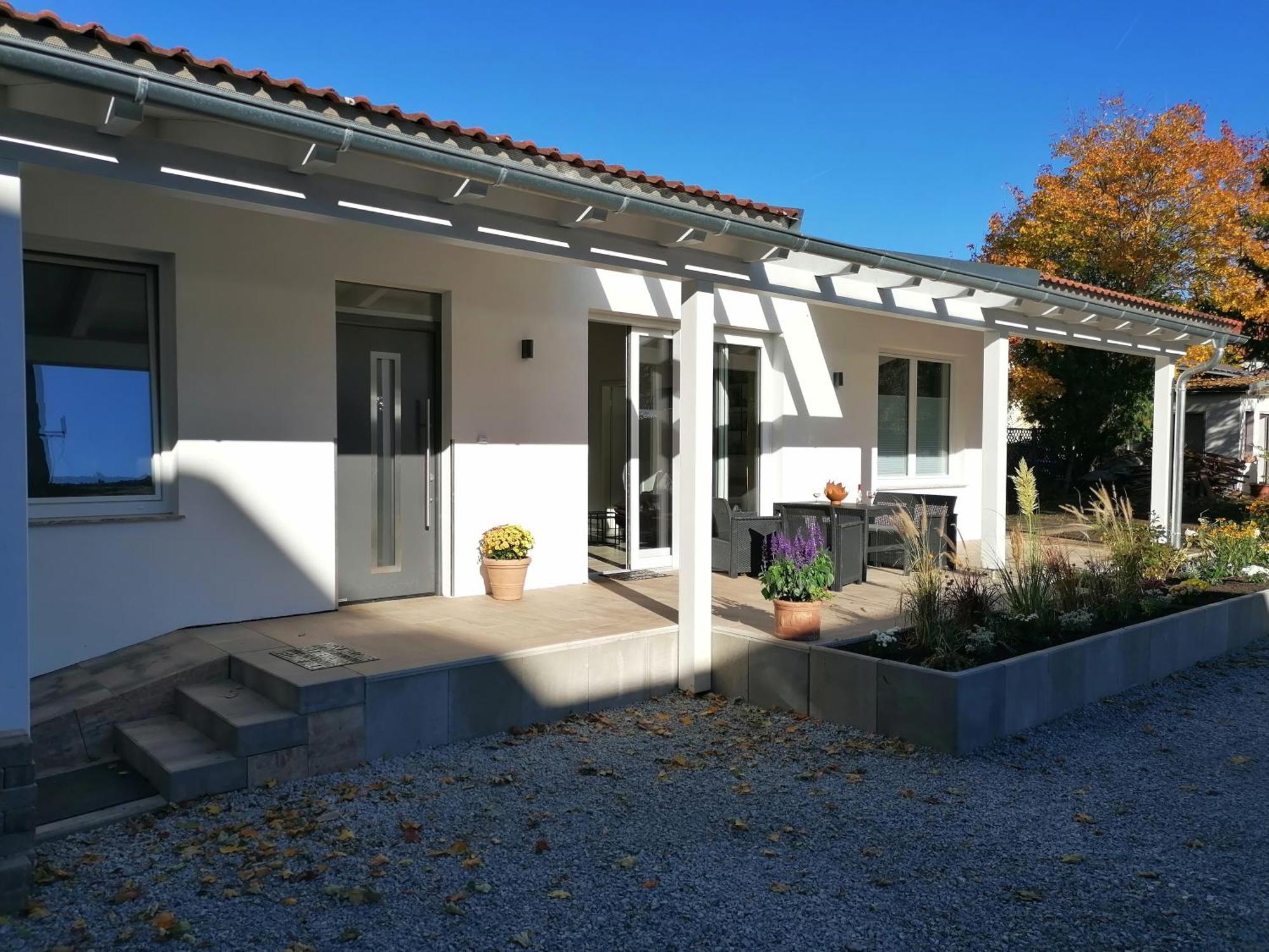 Auszeit Erfurt - Stilvoller Bungalow Mit Parkplatz - Zentrumsnah Exterior foto