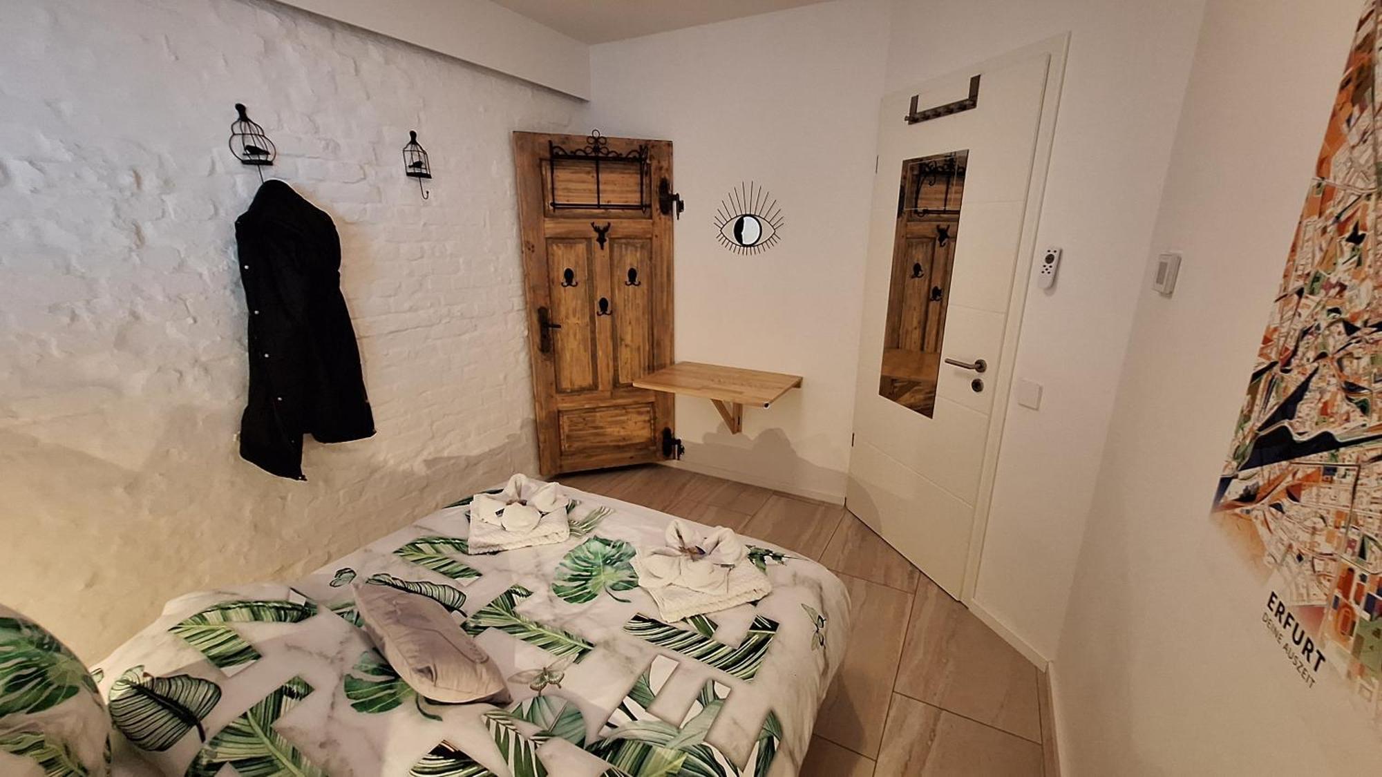 Auszeit Erfurt - Stilvoller Bungalow Mit Parkplatz - Zentrumsnah Exterior foto